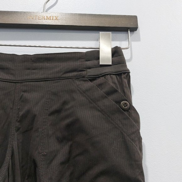 Lululemon Hip Hop Crop Branch (Brown) Size 6 - Picture 2 of 7